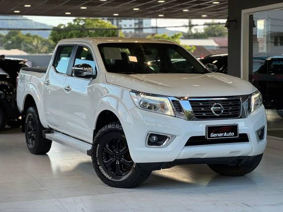 NISSAN FRONTIER 2.3 16V TURBO DIESEL XE CD 4X4 AUTOMÁTICO
